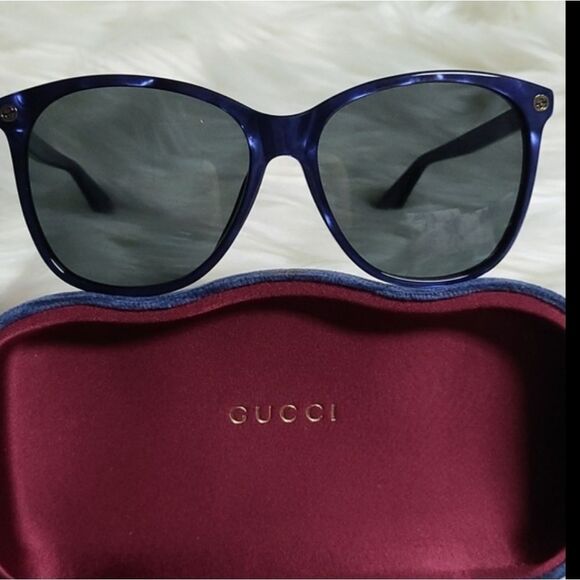 💯Authentic Gucci Sunglasses 🍀 - Picture 1 of 15